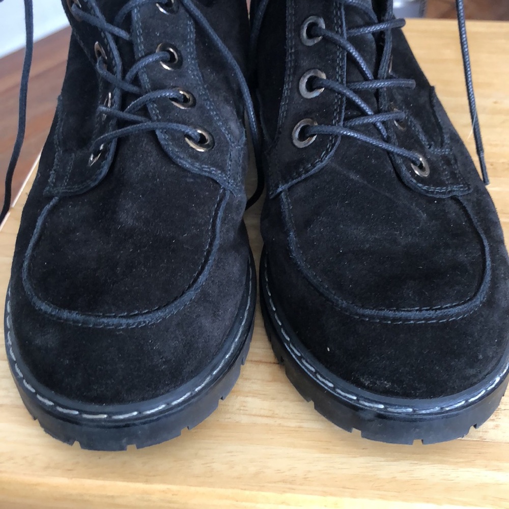 Stuart Weitzman Suede Lace-Up Winter Boots 8.5 - Picture 4 of 8